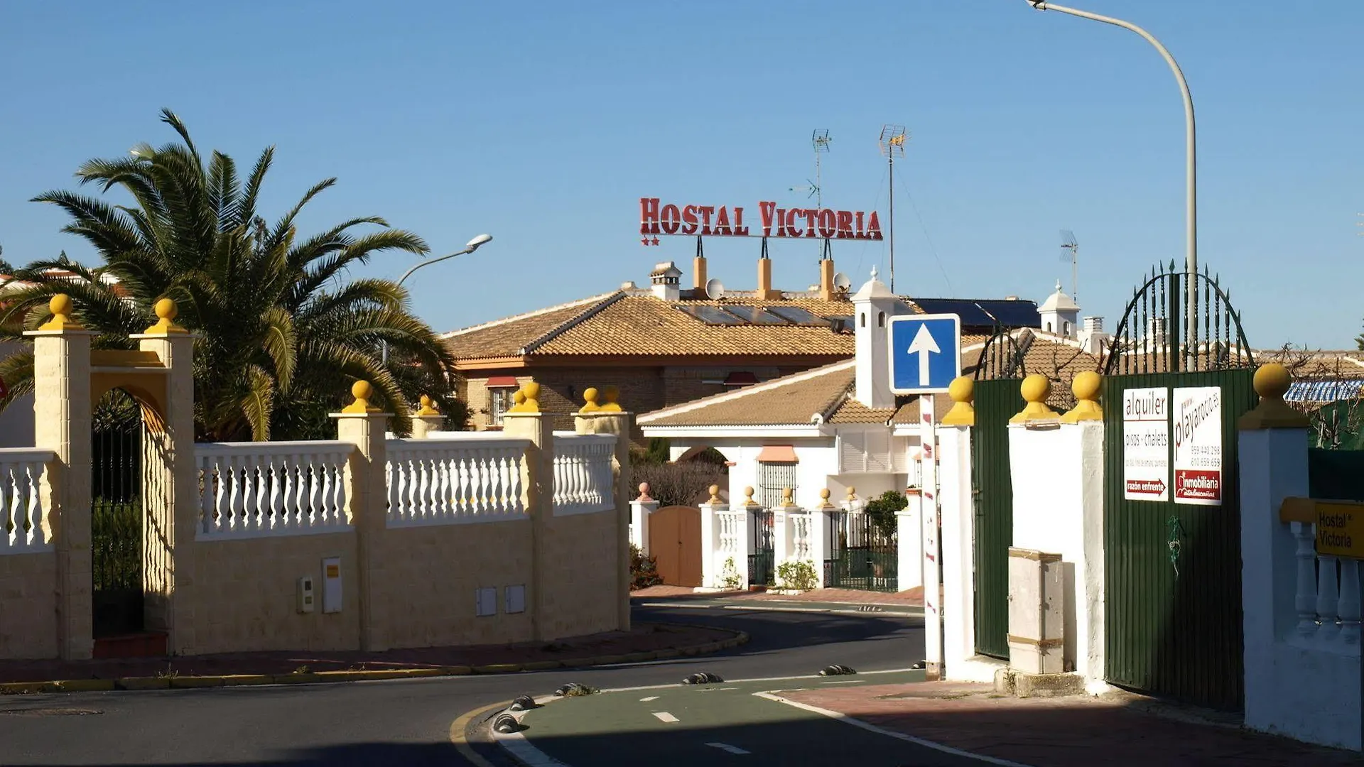 Victoria Hotel
