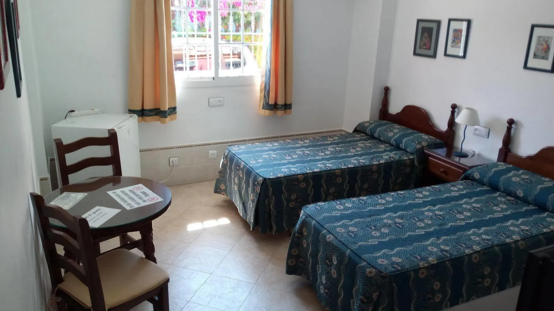 Victoria Hotel Matalascañas 2*,